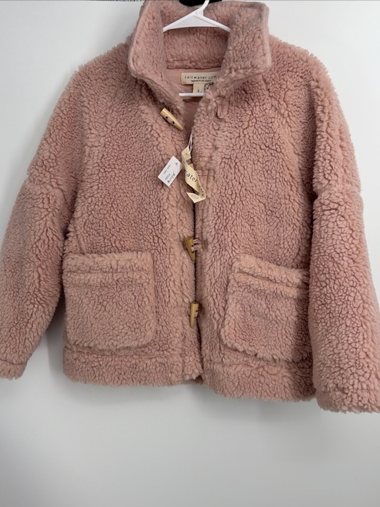 saltwater LUXE Jackets & Blazers - NWT Saltwater LUXE Women’s Small  Pink Faux Fur Teddy Jacket